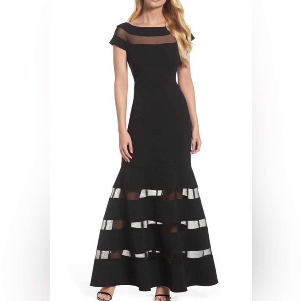 NWT Vince Camuto black Dress size 2